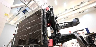 Türksat 6A'nın güneş paneli açılım testleri ilk kez görüntülendi