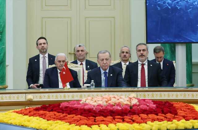 Cumhurbaşkanı Erdoğan'dan zirveye damga vuran Gazze mesajı