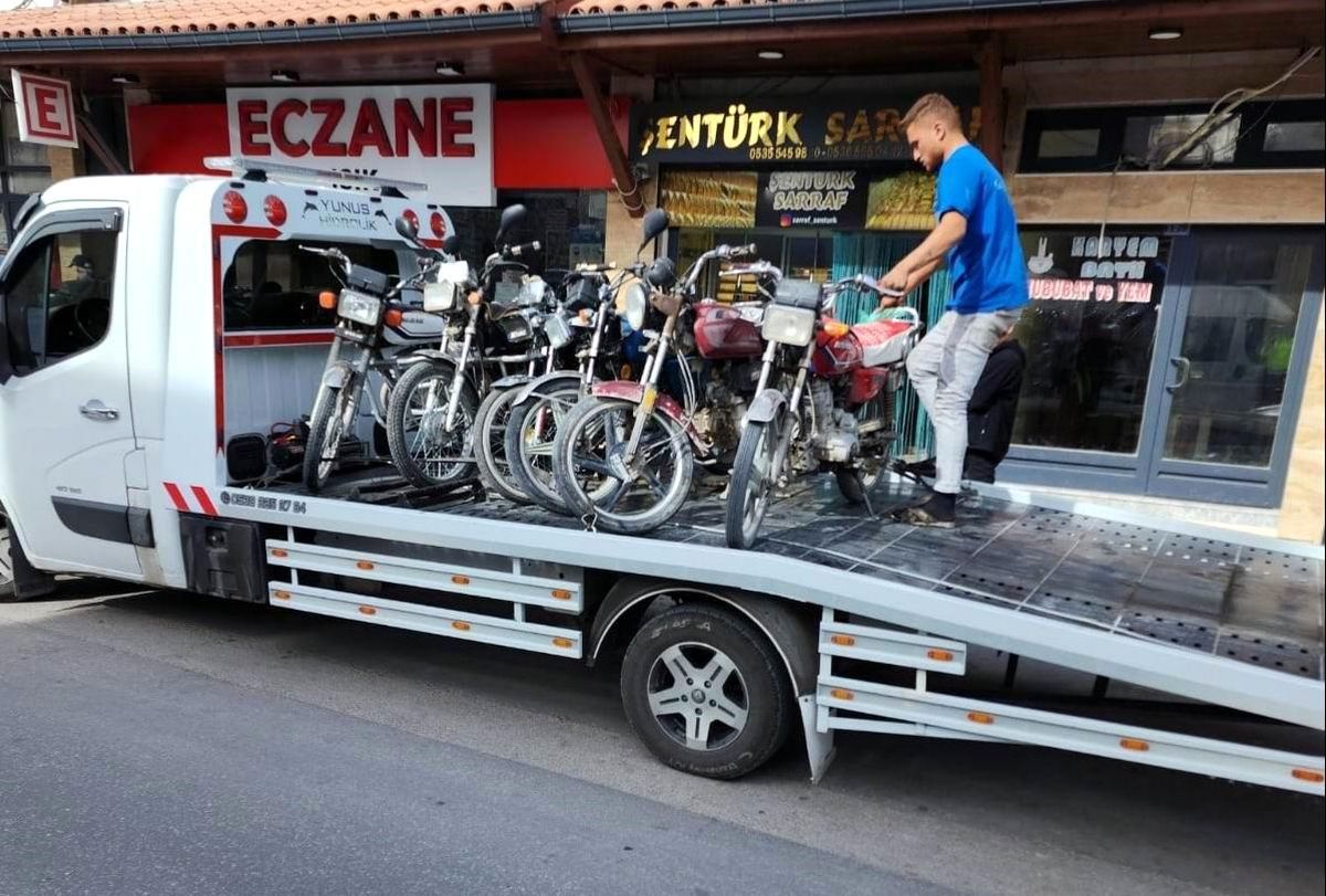 Karapınar'da Tescilsiz ve Plakasız Motosikletlere Operasyon