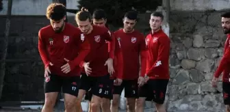 Karşıyaka, Çeşme'de kampa girdi