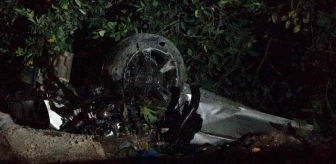 Köpeğe Çarpan Otomobil Bahçeye Uçtu: 1 Kişi Hayatını Kaybetti