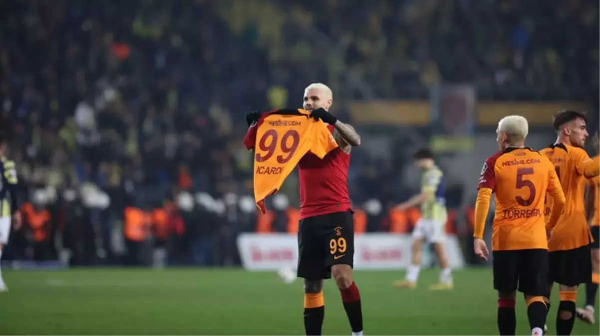 Icardi'den formasını yakan F.Bahçe taraftarlarına olay yanıt: Ateşle oynarsan yanabilirsin