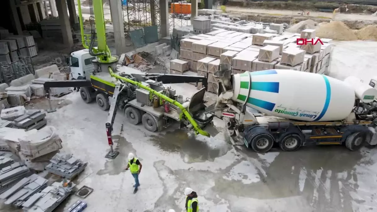 Bakan Özhaseki: 81 ilde 405 bin binayı denetledik