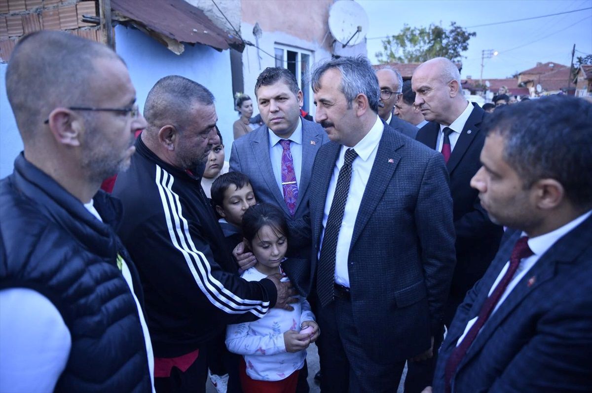 Edirne Valisi Karaağaç Mahallesi'nde ziyaretlerde bulundu