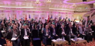 Kosova'nın Türk kökenli Bakanı Fikrim Damka, KDTP Genel Başkanlığına yeniden seçildi