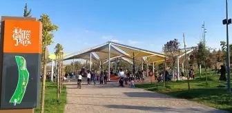 Gaziantep Büyükşehir Belediyesi tarafından yapılan Galle Park'ta ziyaretçi yoğunluğu yaşanıyor