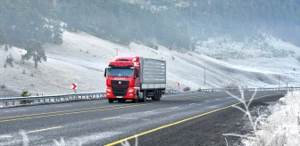 Kars, Ardahan ve Erzurum'da Soğuk Hava Nedeniyle Kırağı ve Buzlanma Oluştu