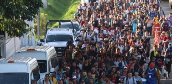 ABD'ye gitmek isteyen binlerce göçmen Meksika'dan yola çıktı