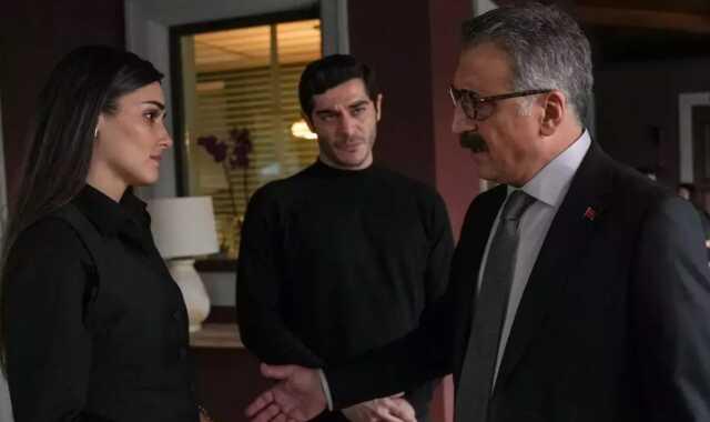 Bambaşka Biri full HD bölüm izle! Bambaşka Biri 9. bölüm tek parça izle! Bambaşka Biri son bölüm neler oldu?