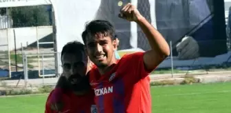 Altınordu'nun genç defans oyuncusu Hasan Berat Kayalı, profesyonel kariyerindeki ilk golünü attı