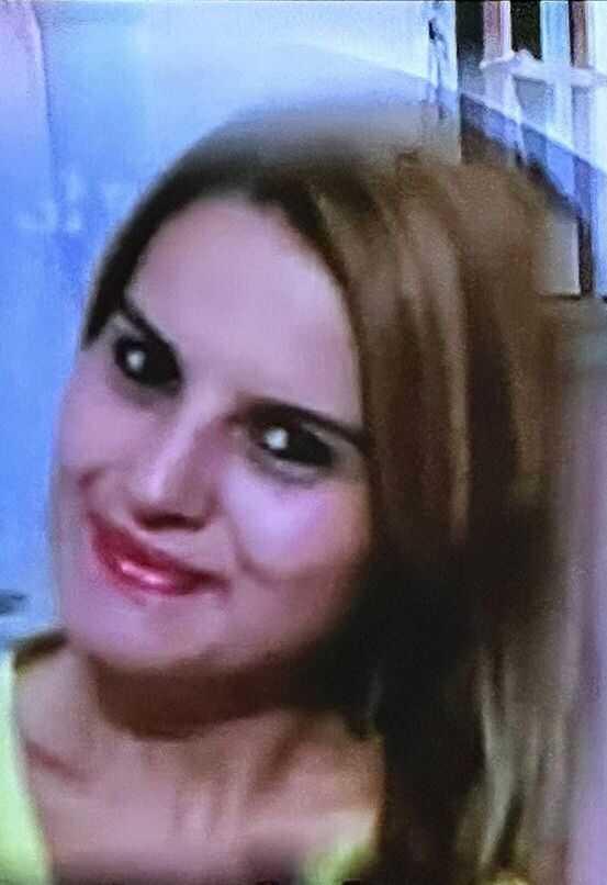 Anne ile 14 yaşındaki kızını öldürdü, intihar etmeden önce diğer çocuğa da sesli mesaj gönderdi Anne ile 14 yaşındaki kızını öldürdü, intihar etmeden önce diğer çocuğa da sesli mesaj gönderdi