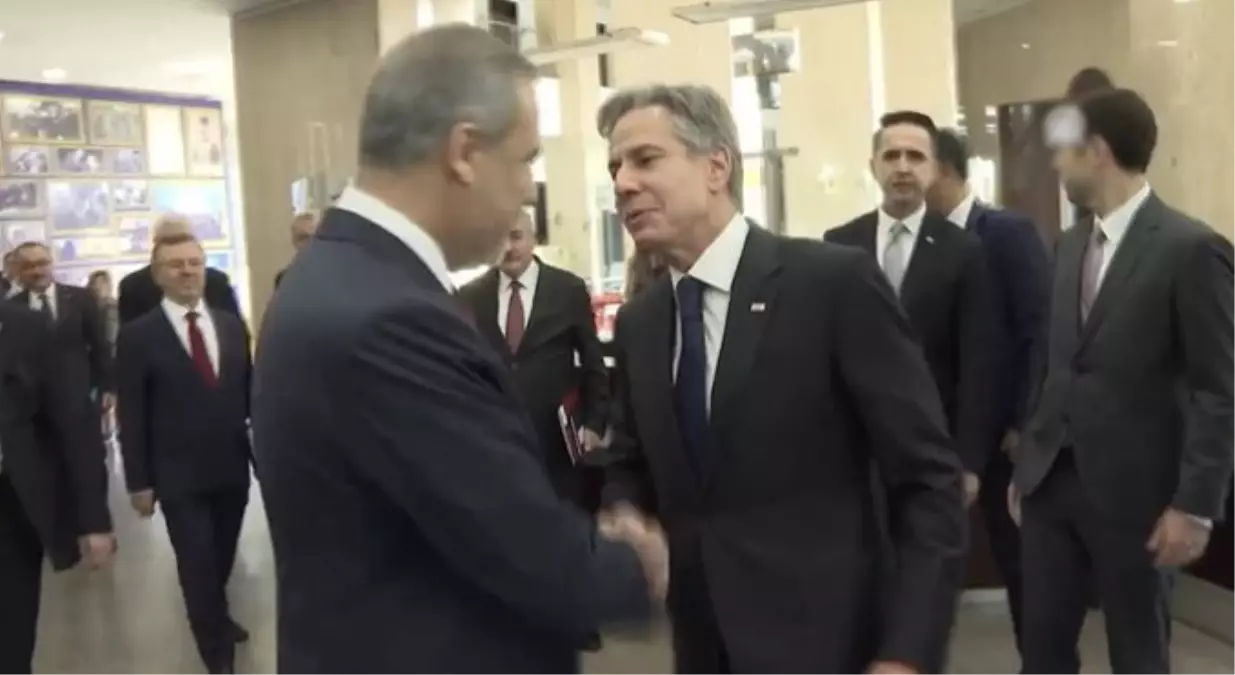 Fidan kendisine sarılmak isteyen Blinken'ın hamlesini geri çevirmişti! Olayın perde arkası ortaya çıktı