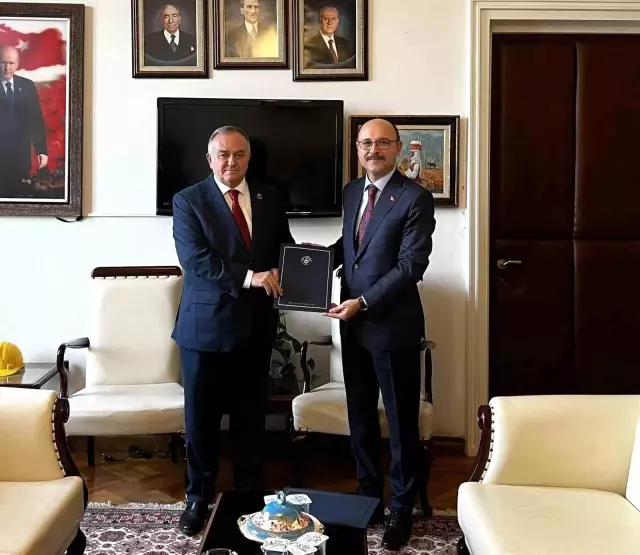 Türk Eğitim-Sen, öğretmenlere ikramiye verilmesini içeren kanun teklifi hazırladı Türk Eğitim-Sen, öğretmenlere ikramiye verilmesini içeren kanun teklifi hazırladı