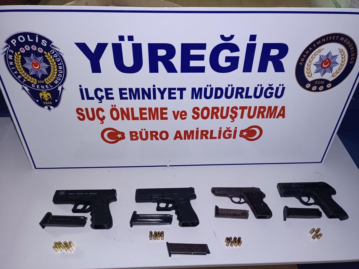 Adana'da Ruhsatsız Silah Operasyonu: 17 Tutuklama
