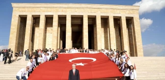 Ege Üniversitesi Heyeti, Cumhuriyetin 100. Yılında Atatürk'ün huzurunda