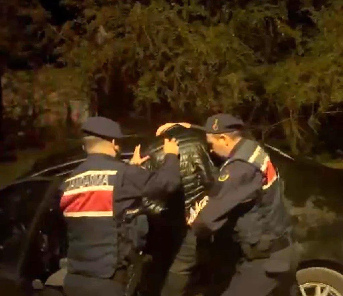 Çanakkale'de Jandarma ve Polis İstihbarat Görevlisi Rolünde Dolandırıcılık Olayı