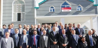 Yüksekova'da terör saldırıları sonucu kullanılamaz hale gelen Ova Camii ibadete açıldı