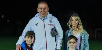 Bursa'da biber gazlı saldırıya uğrayan Yusuf Emir Bolat ve ailesi Trabzonspor'u ziyaret etti