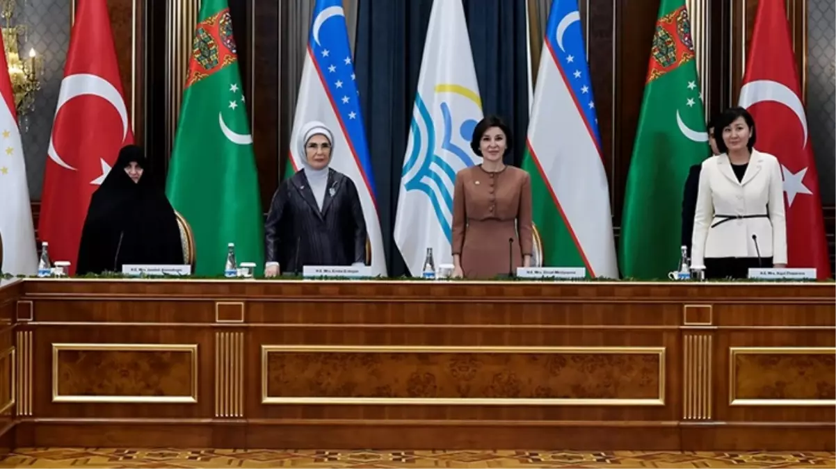 Emine Erdoğan, lider eşleriyle Özbekistan'da bir araya geldi