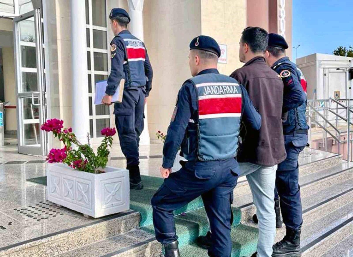 Muğla'da Terör Örgütü Şüphelileri Yakalandı