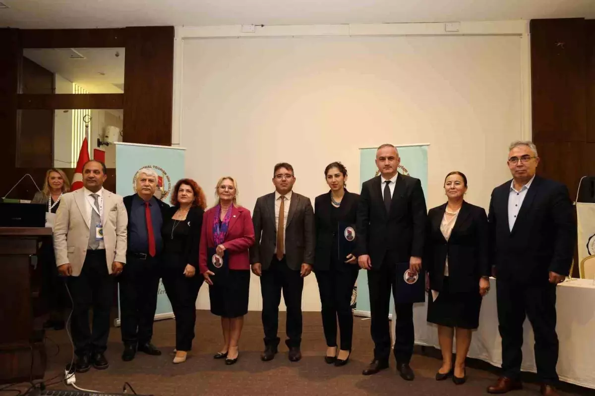 Marmaris'te 5. Uluslararası Turizm ve Kültürel Miras Kongresi Başladı