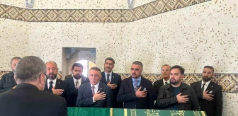 MHP Ankara İl Başkanı Hüseyin Gazi Cemevi'ni ziyaret etti