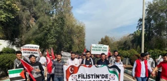Osmaniye'de Üniversiteli Öğrenciler Filistin'e Destek Yürüyüşü Düzenledi