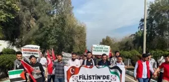 Osmaniye'de Üniversiteli Öğrenciler Filistin'e Destek Yürüyüşü Düzenledi