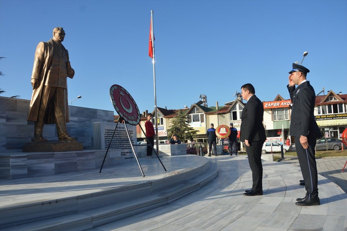 Sinop'ta Atatürk'ün Vefatının 85. Yılı Törenle Anıldı