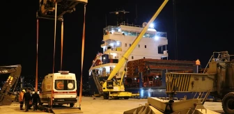 Türkiye'den Gazze'ye Sağlık Malzemeleri Taşıyan Gemi Yola Çıktı