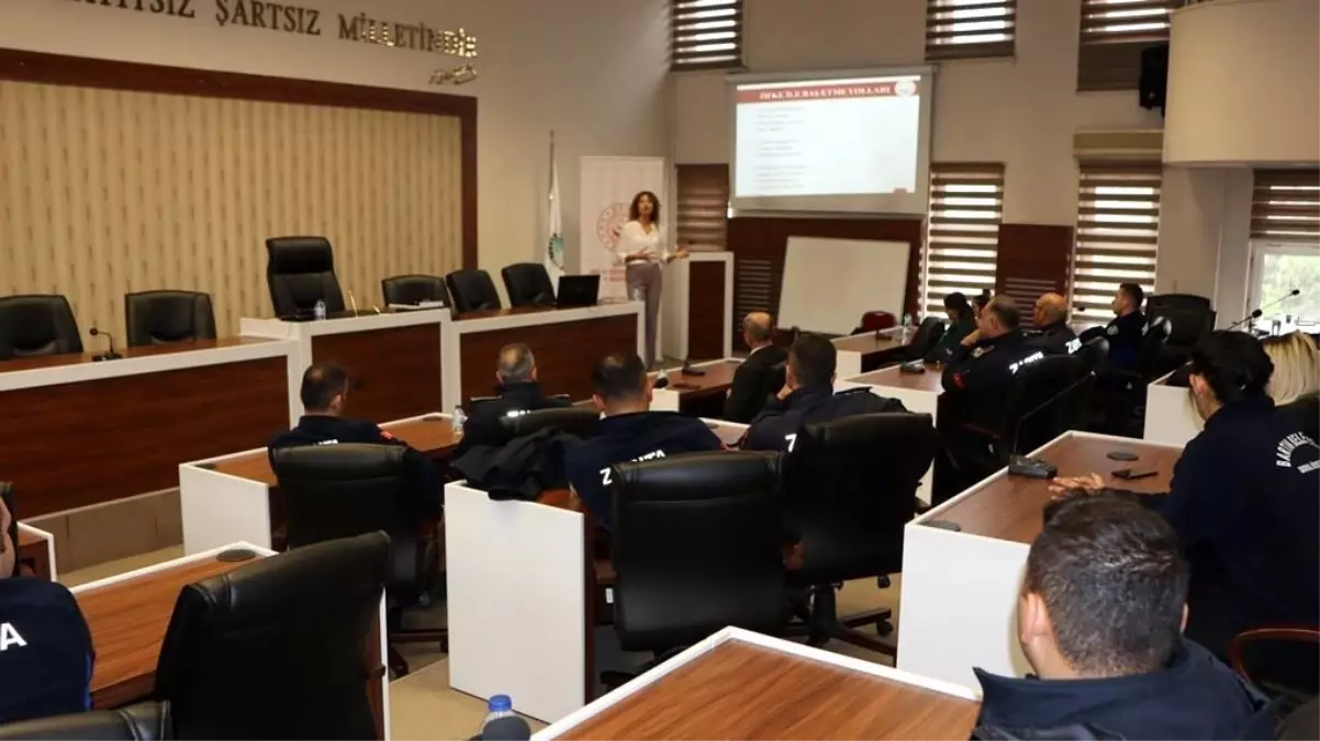 Bartın'da zabıtalara kadına yönelik şiddet eğitimi verildi