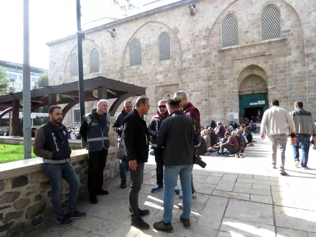 Bursa Polisi Dolandırıcılara Karşı Vatandaşları Uyardı