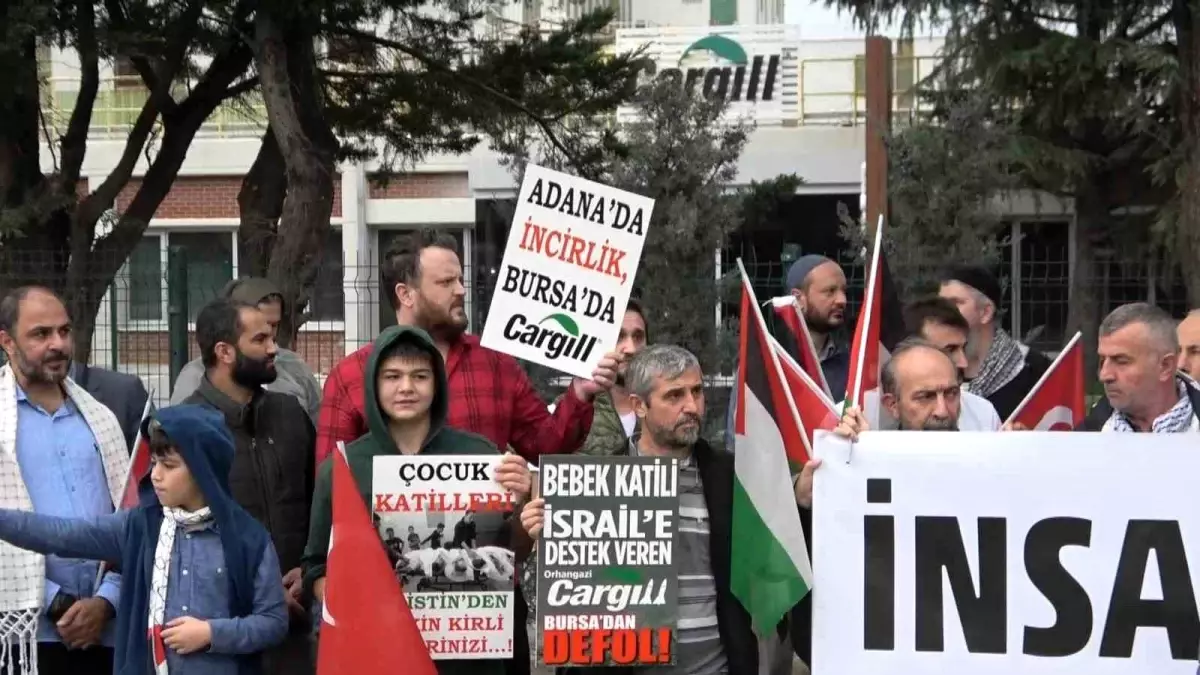 Cargill Fabrikası Önünde Gazze İle Dayanışma Eylemi