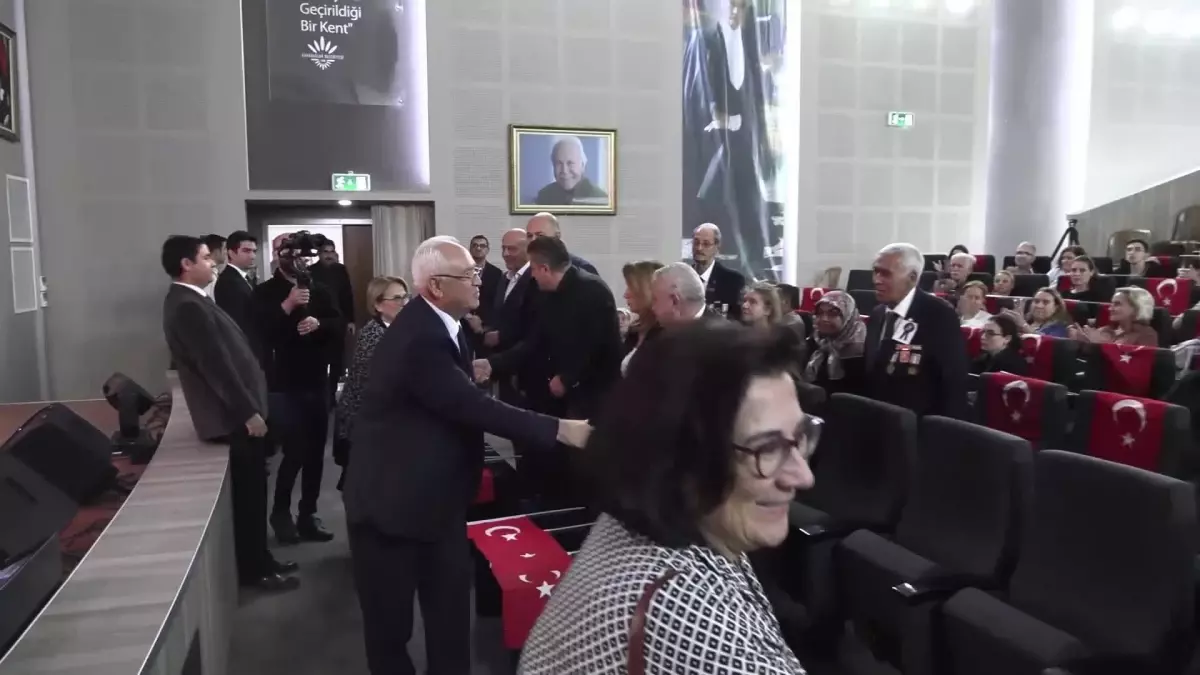 Karabağlar Belediyesi'nden Atatürk Haftası etkinliği