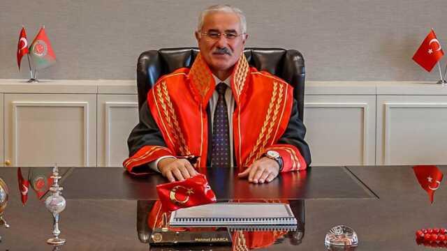 Erdoğan'dan Yargıtay-AYM gerginliğine ilişkin yeni açıklama: Gerekirse her iki başkanla da görüşürüm Erdoğan'dan Yargıtay-AYM gerginliğine ilişkin yeni açıklama: Gerekirse her iki başkanla da görüşürüm