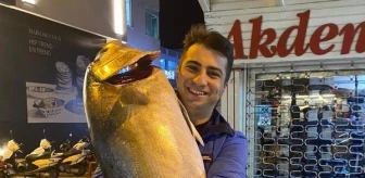 Amatör balıkçı 41 kiloluk akya balığı yakaladı