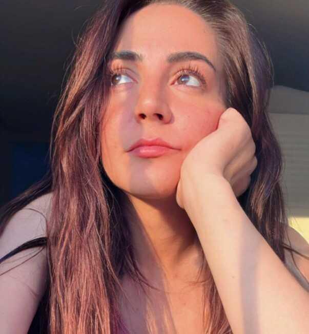 Ayşenur Parlak öldü mü? Kimdir, kaç yaşında? Ayşenur Parlak instagram hesabı nedir? Ayşenur Parlak öldü mü? Kimdir, kaç yaşında? Ayşenur Parlak instagram hesabı nedir?