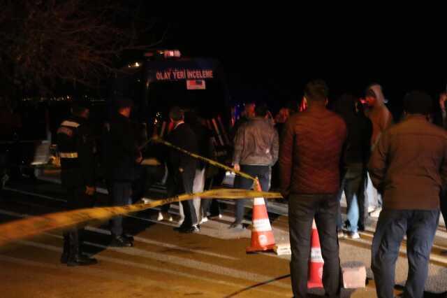 Kadın, evinde başına cisimle vurularak öldürüldü Kadın, evinde başına cisimle vurularak öldürüldü