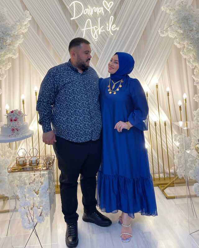 Lüks hayatıyla gündeme gelen fenomen Rabia Toprak'tan cevap geldi: Yasal yollara başvuracağım Lüks hayatıyla gündeme gelen fenomen Rabia Toprak'tan cevap geldi: Yasal yollara başvuracağım