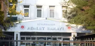 Diyarbakır'da 'TOKİ'den kurasız ev' vaadiyle dolandırıcılık davası açıldı