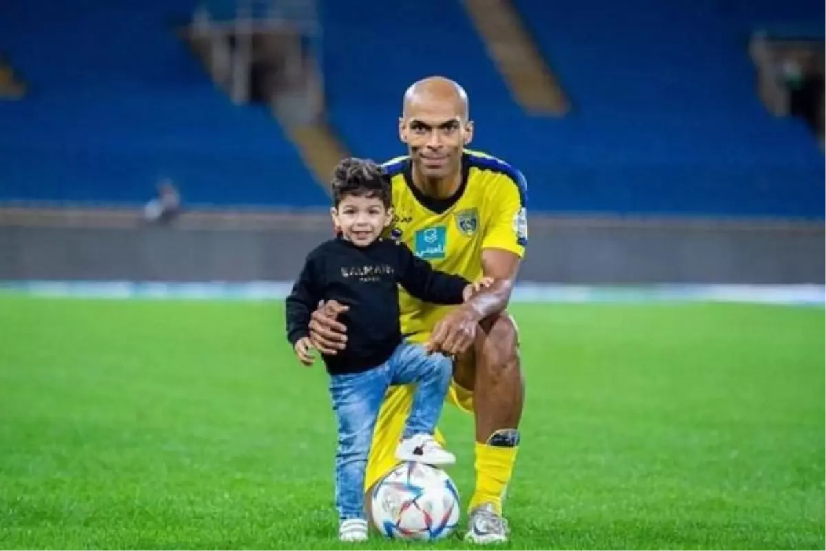 Antalyaspor Futbolcusu Naldo Pereria Trafik Kazasında Kaybettiği Ailesi İçin Uyarıda Bulundu