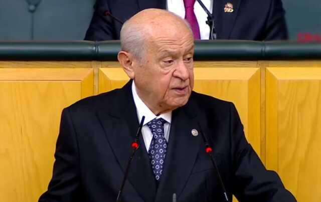 Bahçeli'den AYM Başkanı'na yönelik çok sert sözler: Cesaretin varsa Kandil'e git Bahçeli'den AYM Başkanı'na yönelik çok sert sözler: Cesaretin varsa Kandil'e git