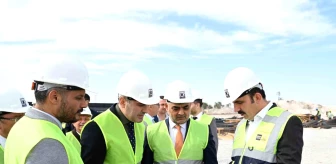 Konya Büyükşehir Belediye Başkanı Uğur İbrahim Altay, Çumra İleri Biyolojik Atıksu Arıtma Tesisi inşaatını inceledi