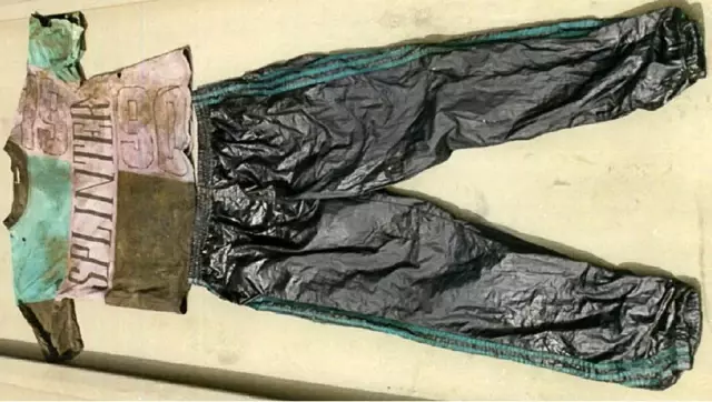 Belçika'da öldürülen İngiliz kadının kimliği 31 yıl sonra dövmesinden tespit edildi Belçika'da öldürülen İngiliz kadının kimliği 31 yıl sonra dövmesinden tespit edildi