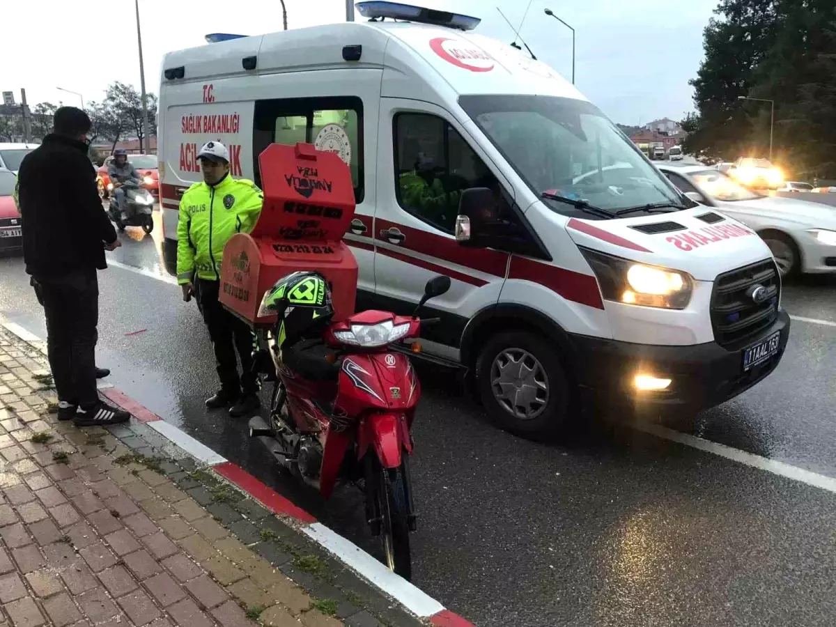 Bilecik'te Motosiklet Kazası: 2 Kişi Yaralandı