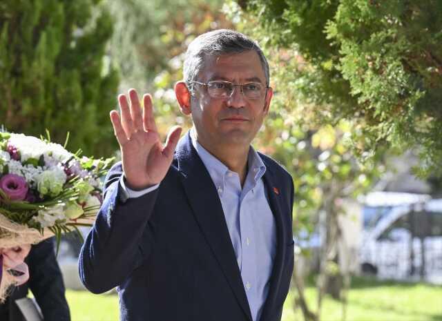 CHP'den Özel için yapılan 'emanetçi başkan' yakıştırmalarına sert tepki: Saygısızlık, hatta hadsizlik