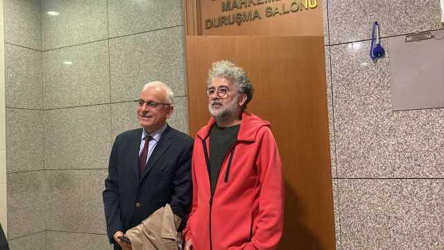 Gazeteci Merdan Yanardağ, Cumhurbaşkanına hakaret suçundan yargılandığı davada beraat etti Gazeteci Merdan Yanardağ, Cumhurbaşkanına hakaret suçundan yargılandığı davada beraat etti