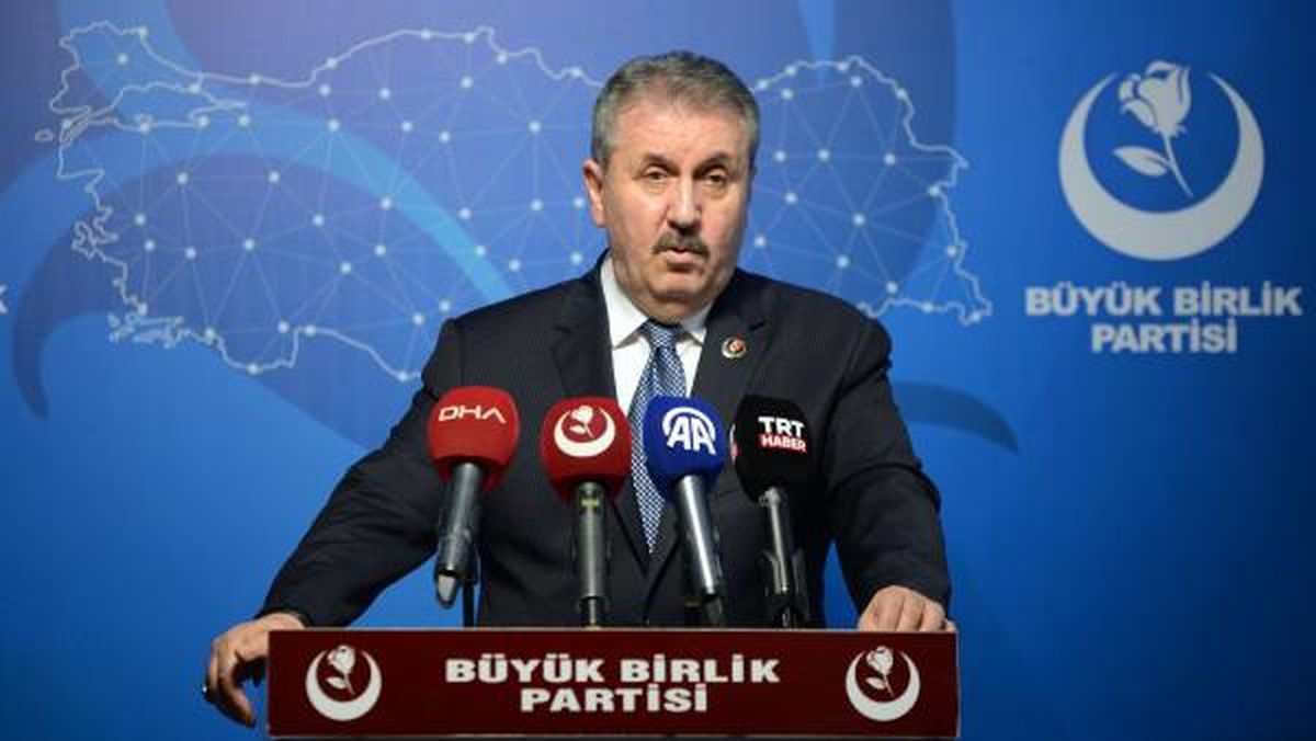 BBP GENEL BAŞKANI DESTİCİ: HEP BİRLİKTE TÜRKİYE'Yİ BU DARBE ANAYASASINDAN KURTARALIM