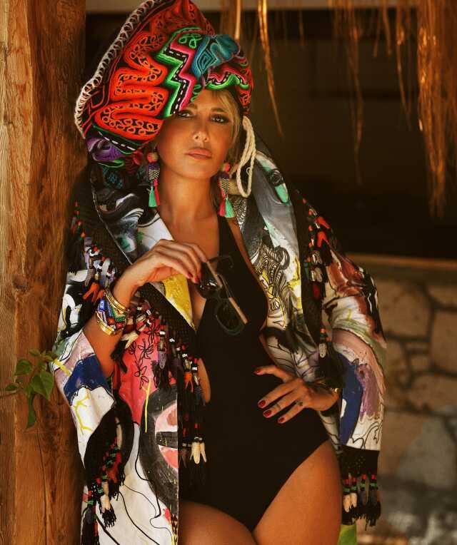 Gülben Ergen 'Sen ne iş yapıyorsun?' diyen takipçisine ayar verdi Gülben Ergen 'Sen ne iş yapıyorsun?' diyen takipçisine ayar verdi