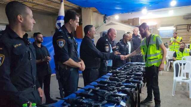 İsrail'de hapishanelerde ağır şartlar ve milli marş skandalı İsrail'de hapishanelerde ağır şartlar ve milli marş skandalı